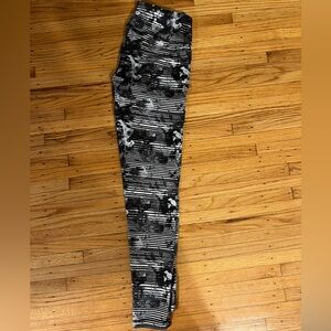 Active wear leggings